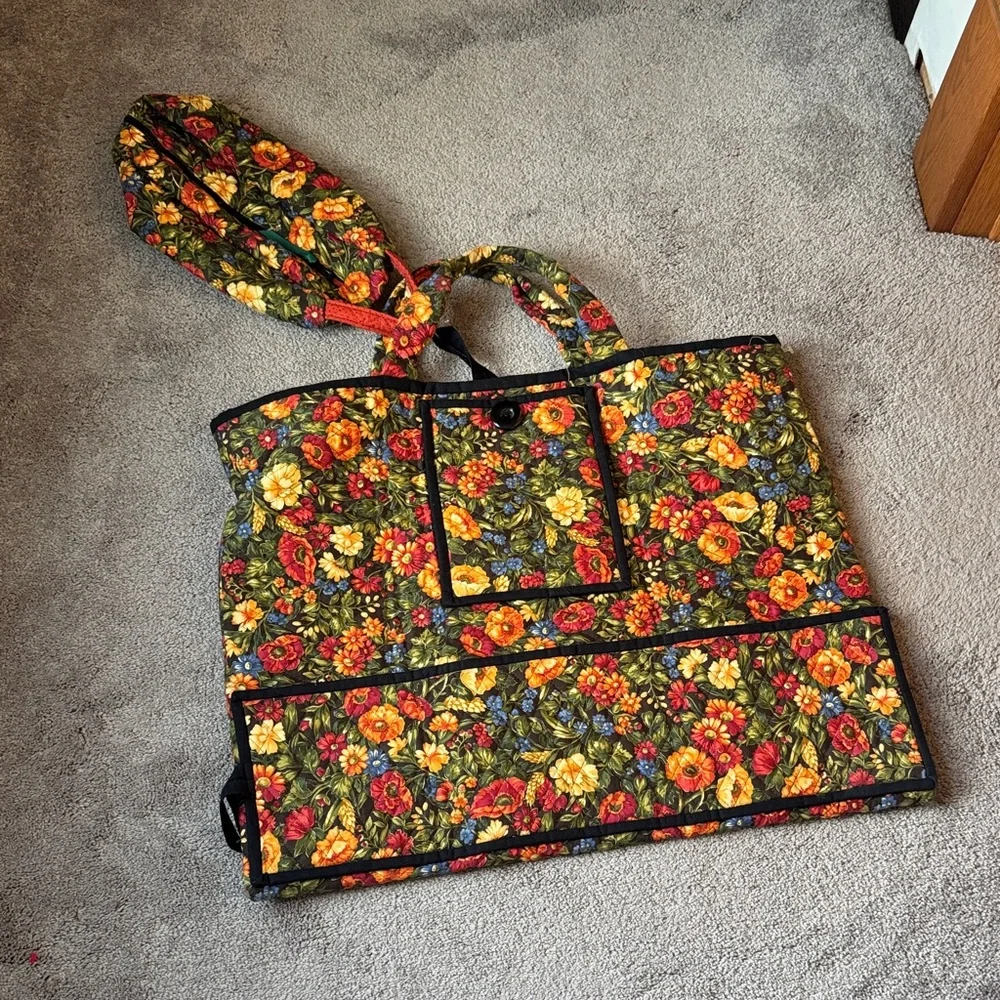 Hand Made By Janet Floral Large Tote & Mini Quilted Bag Set